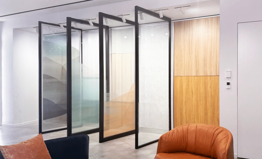 Image credit: Photo courtesy of Skyline. Murals on Glass installation at the Fellowes Design & Experience Center, Chicago. Jill Malek's Murals on Glass in Fellowes Showroom